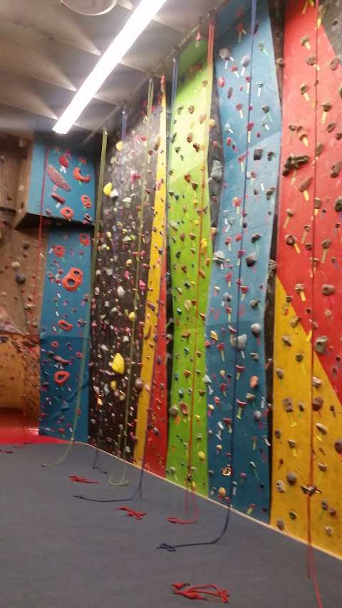 Cliffside Climbing Gym Ltd